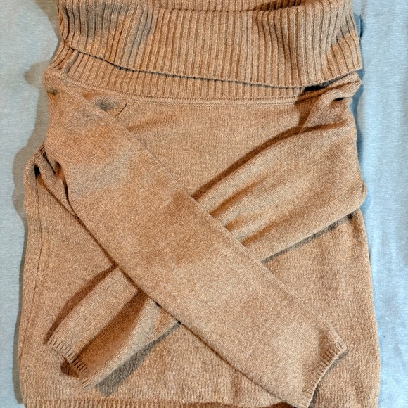Old Navy Off the Shoulder Tan Sweater, Medium - Picture 2 of 3